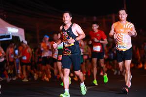 BIB: 112, 23906
                            <button type="button" onclick="openModal(22861035)" class="btn btn-primary btn-sm float-right btn-popup" data-toggle="modal" data-target=".modal-high-quality">
                        <i class="fas fa-shopping-cart"></i> Add to Cart
                    </button>
                                            <button type="button" onclick="isThisMe(22861035, true)" class="btn btn-success btn-sm float-right btn-popup btn-isme hidden" data-toggle="tooltip" data-placement="bottom" title="นี่คือรูปของคุณใช่ไหม คลิกที่นี่เพื่อเอาเข้าอัลบั้ม">
                        <i class="fas fa-plus"></i> Add to album
                    </button>
                    <button type="button" onclick="isThisMe(22861035, false)" class="btn btn-warning btn-sm float-right btn-popup btn-isnotme hidden">
                        <i class="fas fa-ban"></i> Remove from album
                    </button>